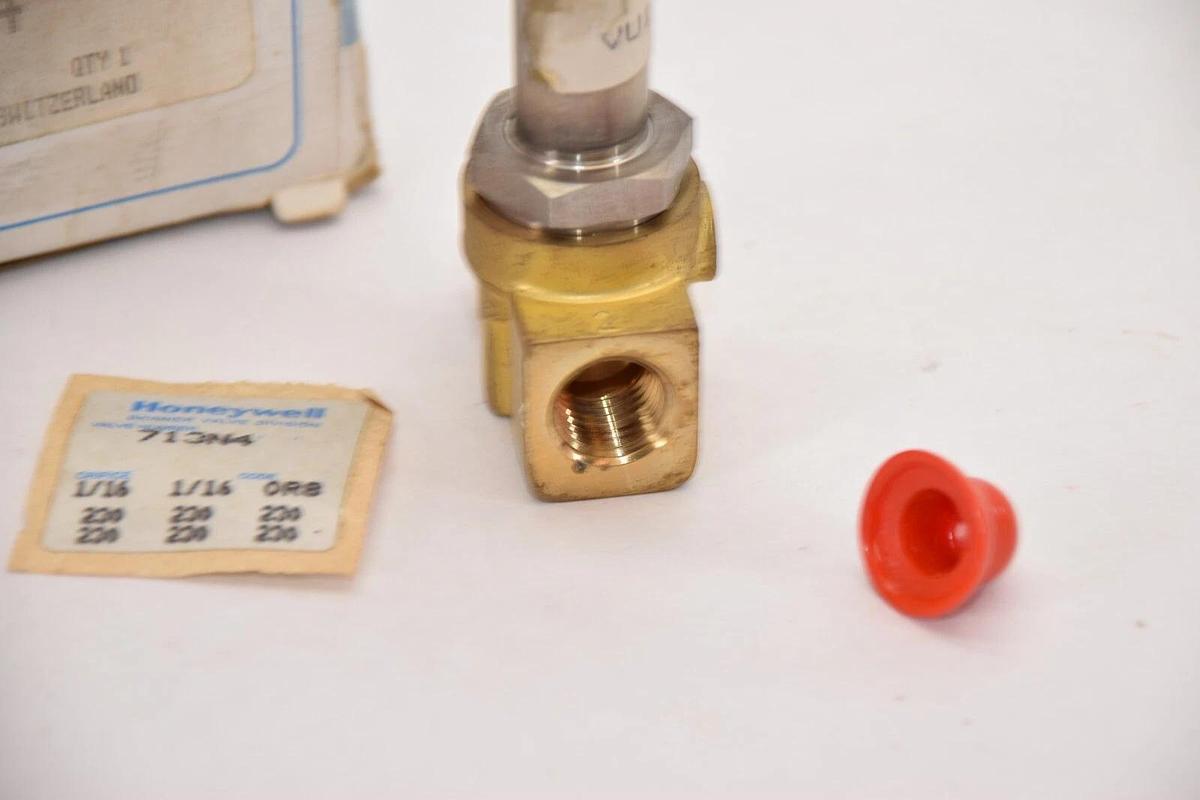 (NEW) HONEYWELL / SKINNER 713N4 1/16" Orifice Valve