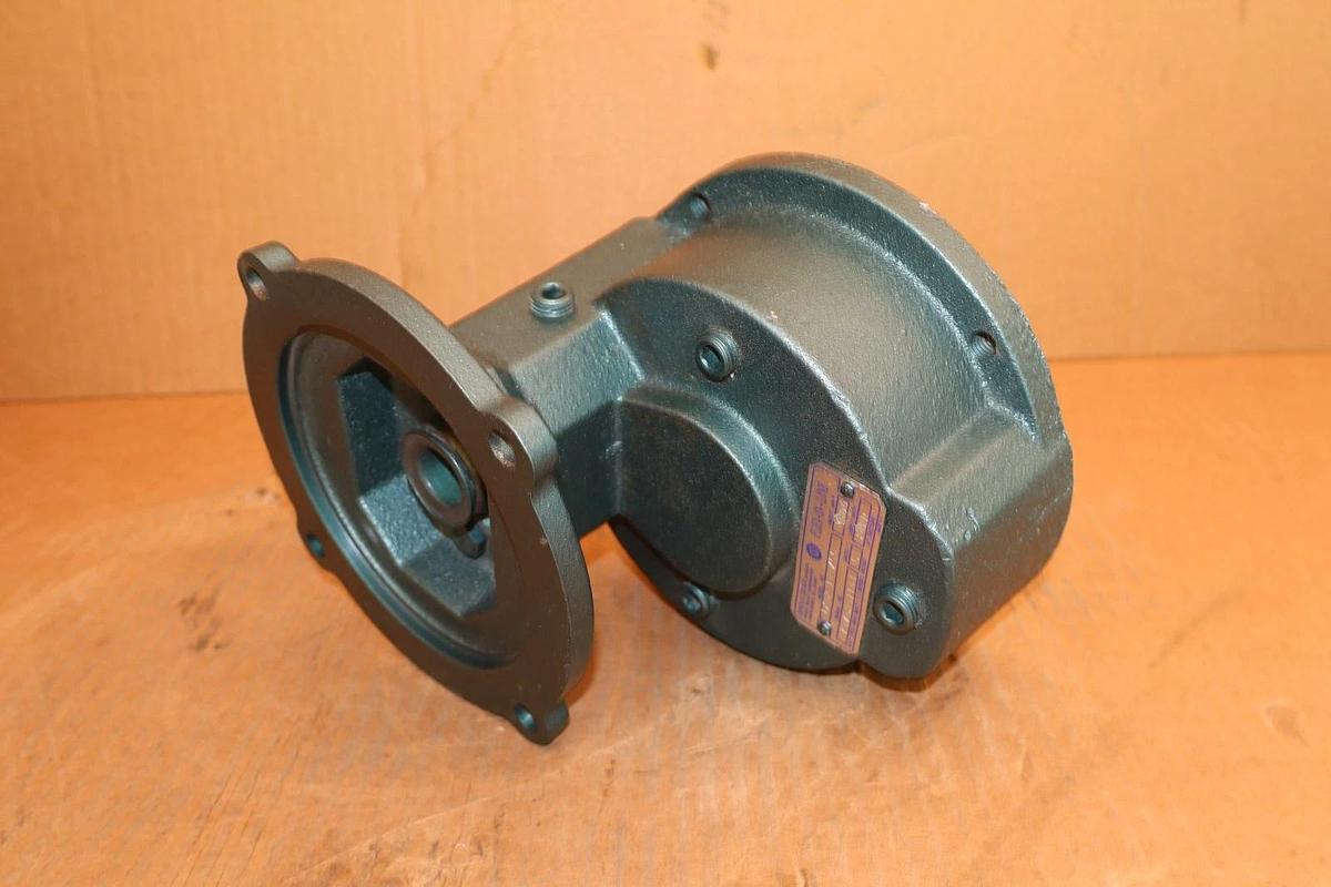 Grove Gear Helical Speed Reducer Gear Box Flex-In-Line TXQ2 140/56 5:1 (NEW)