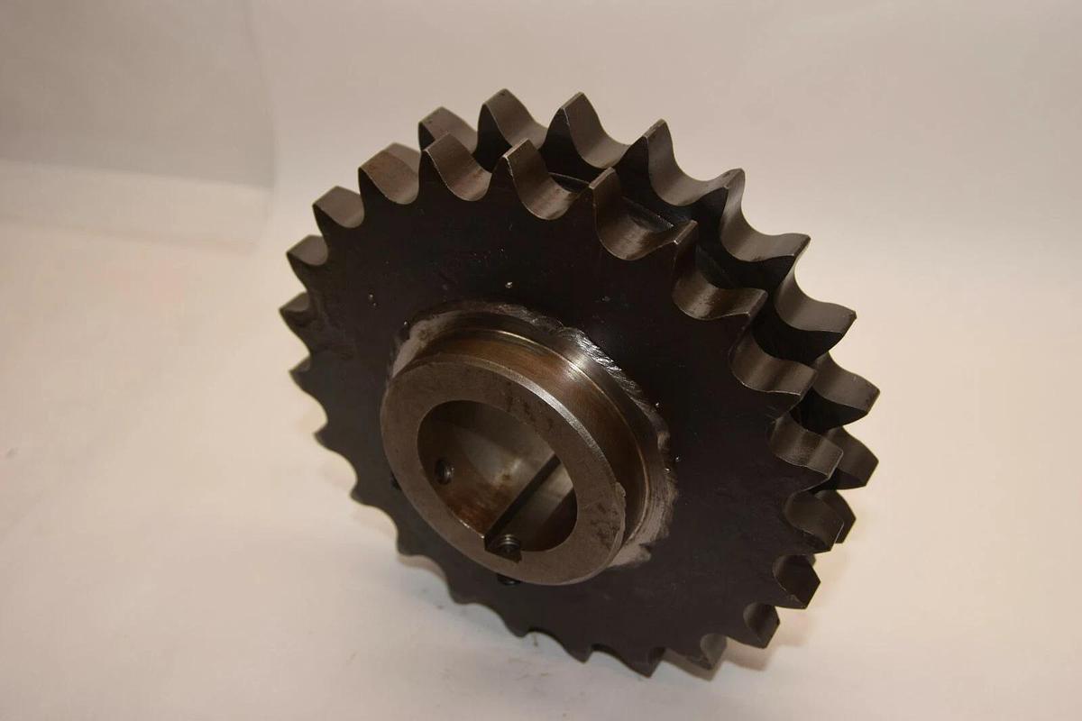(NEW) MARTIN D80B23 23 Teeth 2-1/4" Bore Double Row Sprocket
