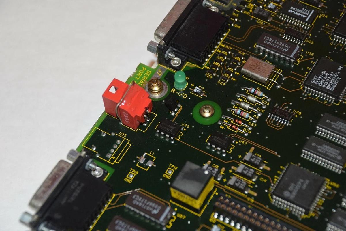 Used ALLEN BRADLEY 8520-4APA1 PROCESSOR MODULE  176409 Rev.01 As-Is