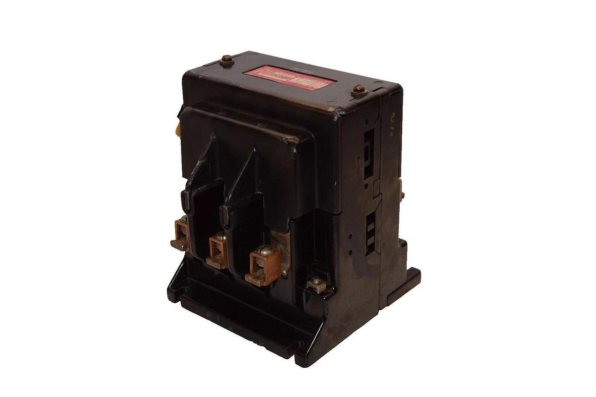 Used Ward Leonard Electric 5003-3001-11 , 5003300111 Size 3 110/120V Coil Contactor