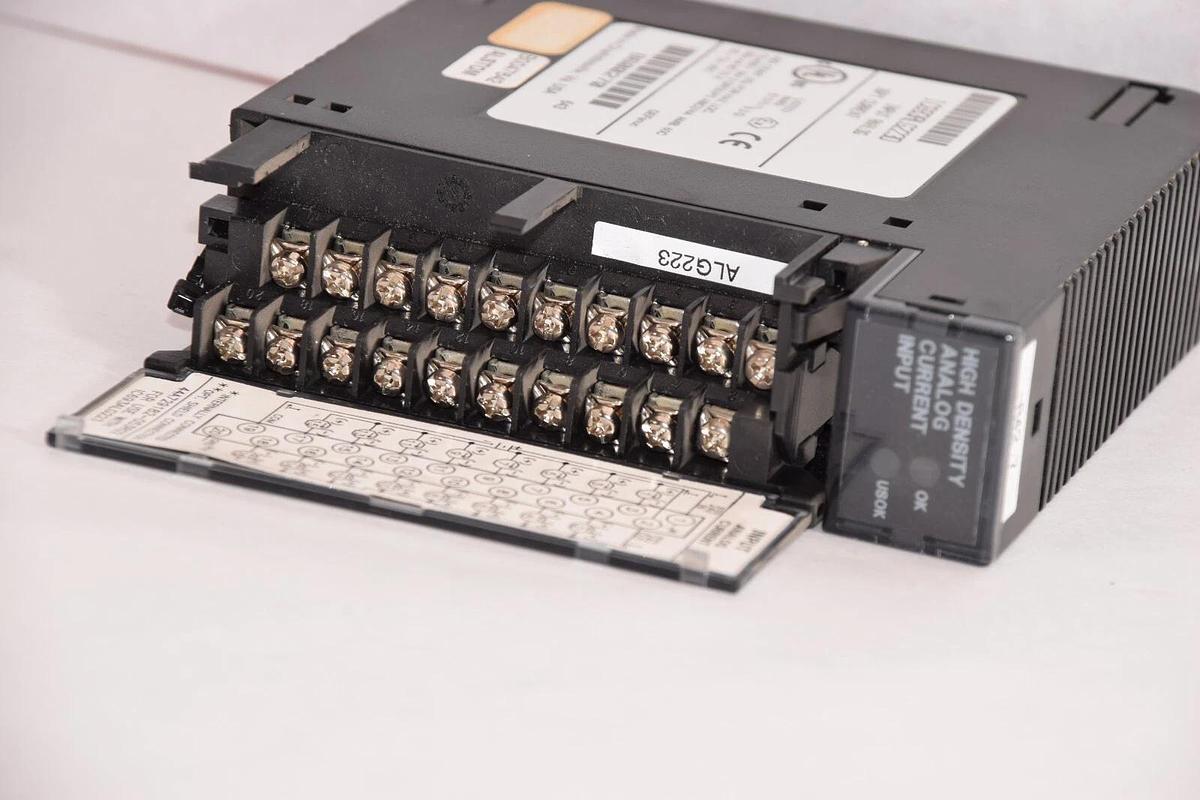 Used GE FANUC High Density Input Analog Module IC693ALG223D 16pt Current