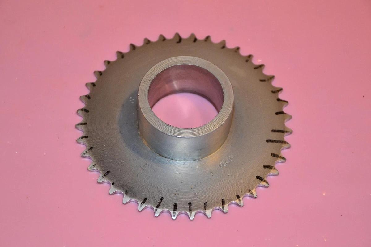 AMETRIC  SPROCKET 1/2-25 1/2 25 1 3/8" 1 3/8 INCH NEW