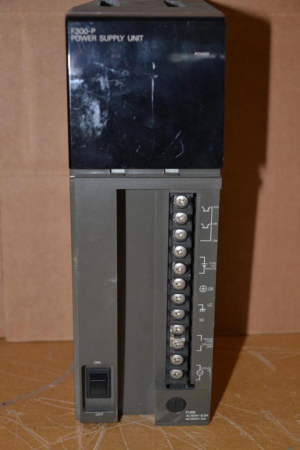 Used OMRON F300-P F300P 120VAC POWER SUPPLY UNIT MODULE