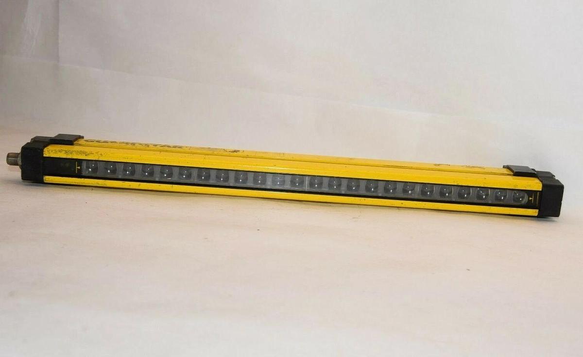 Used GUARDSTAR Light Curtain Receiver  B0430R 24Vdc 0.5-15m B Series