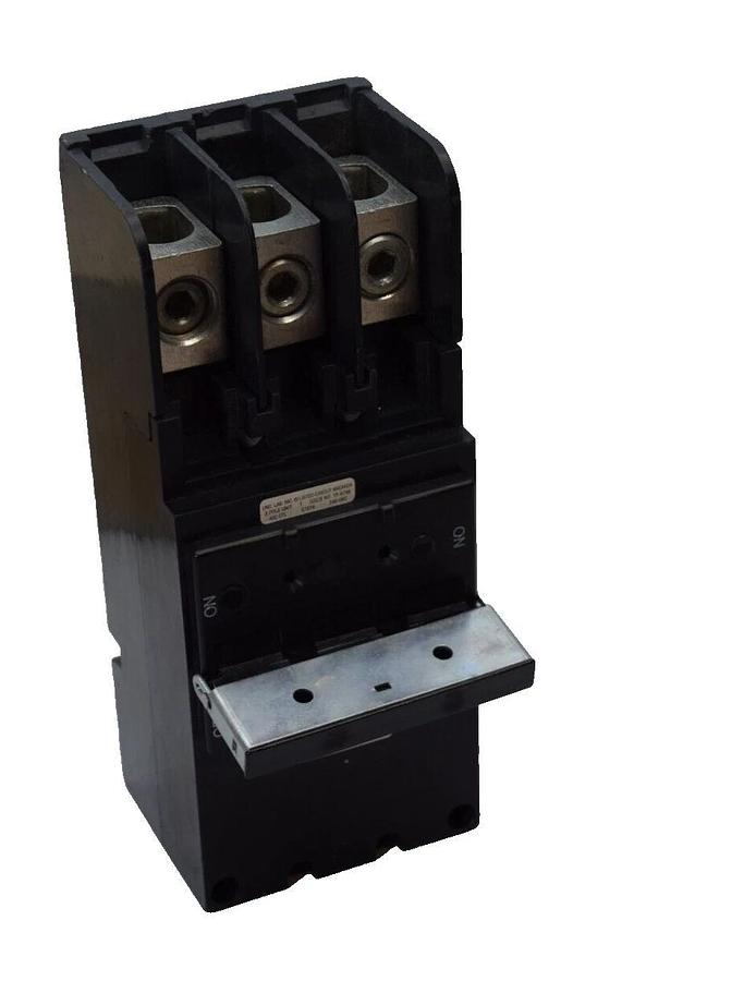 CHALLENGER CBJ3150 150A 150 Amp A 3 Pole 240Vac Circuit Breaker (NEW)