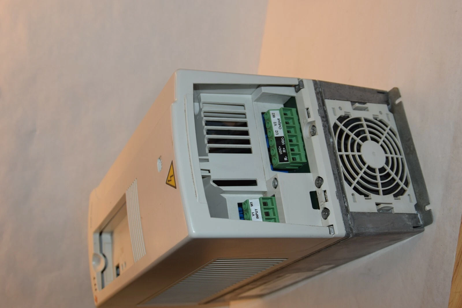 Used ABB 25HP VFD AC Drive 380-500v 3ph ACS800-ITTU1-0025-5+P901 ACS800 18.5 Kw