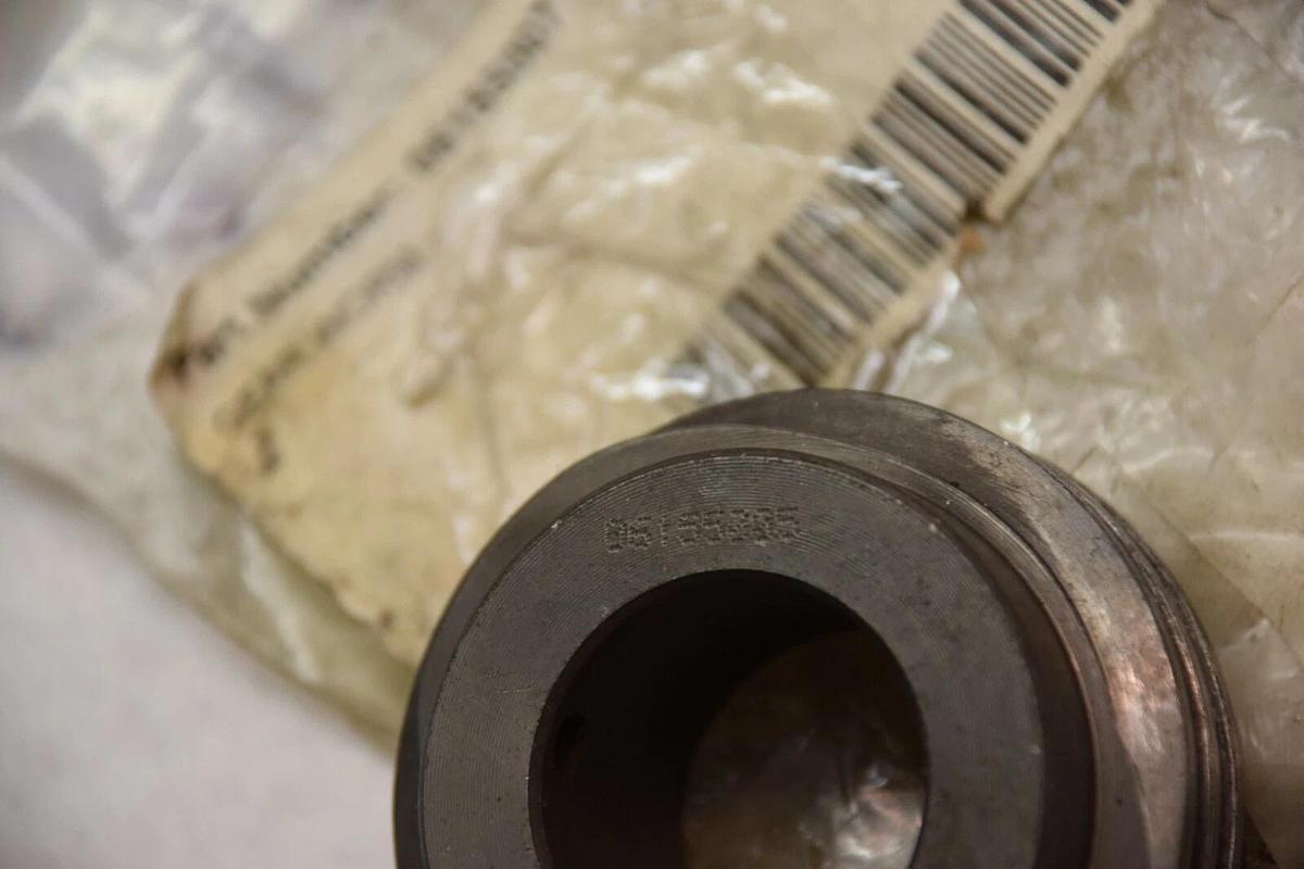 KBA 06155305 GEAR WORM NEW