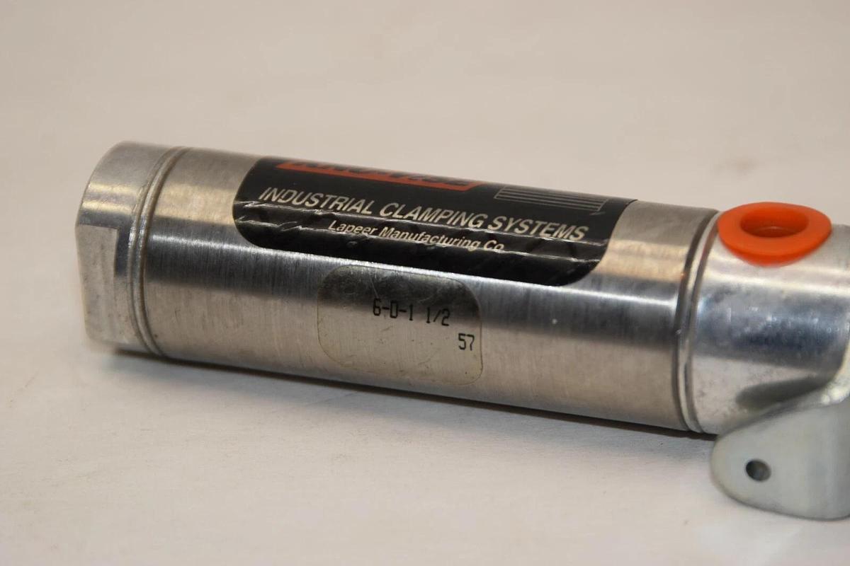 (NEW) KNU-VISE 6-D-1 1/2 6-D1-1/2 Pneumatic Cylinder