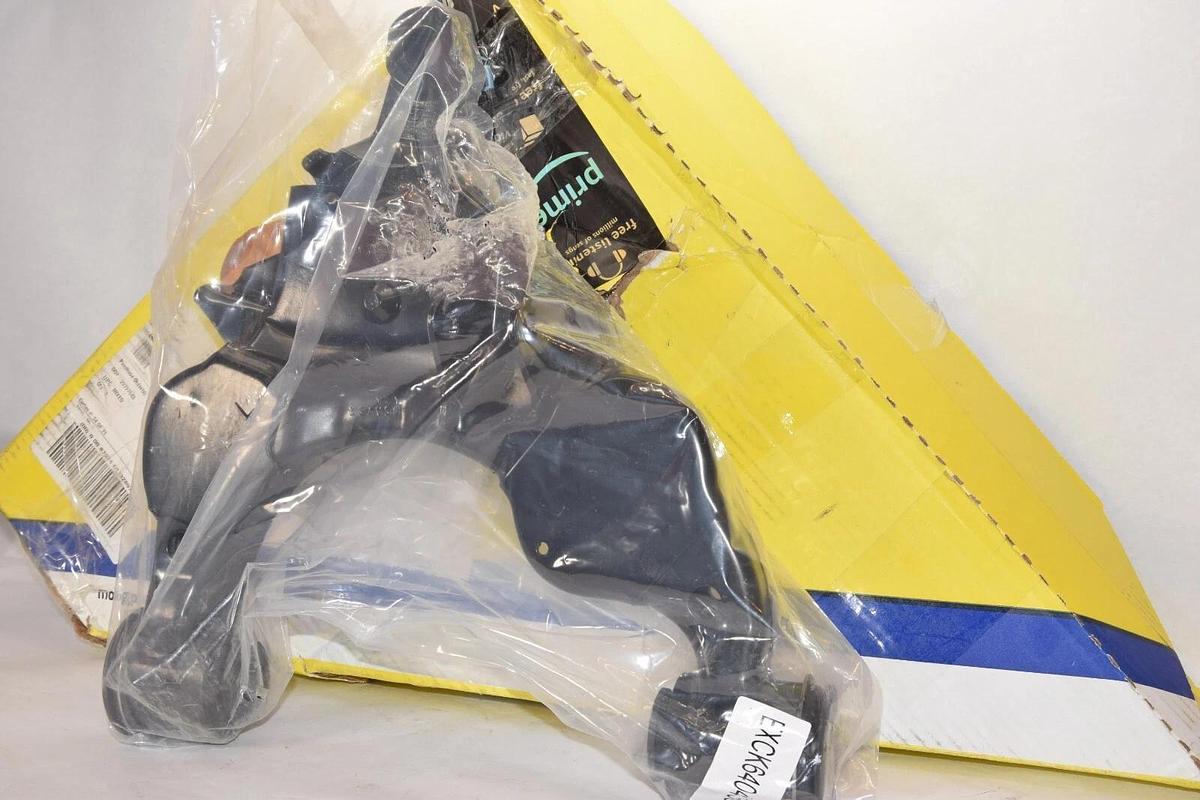 (NEW) MOOG RK64043 00'-03' Toyota Sequoia , Tundra Control Arm