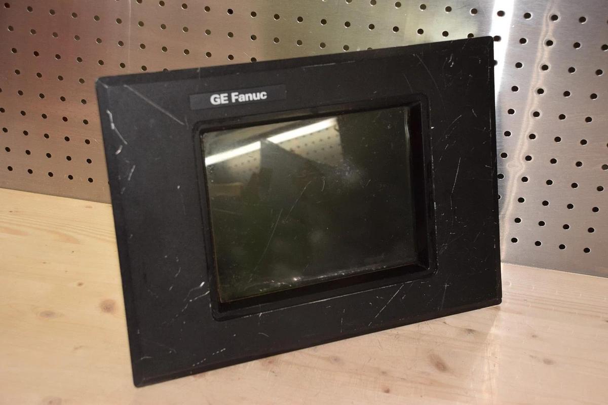 Used GE FANUC  IC752DPA262A IC752DPA262 DATAPANEL Operator interface