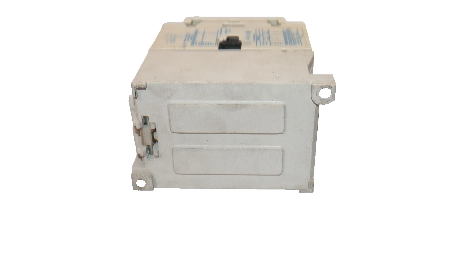 Cutler-Hammer Eaton Contactor CE15HN3 600V 60A 44 Amp 120v Coil 9-2703-1