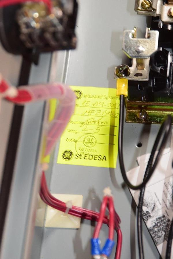 GE CR308BT02RA1DALKA 30A 250V 300-Line Size 0 Control Combination Starter NEW