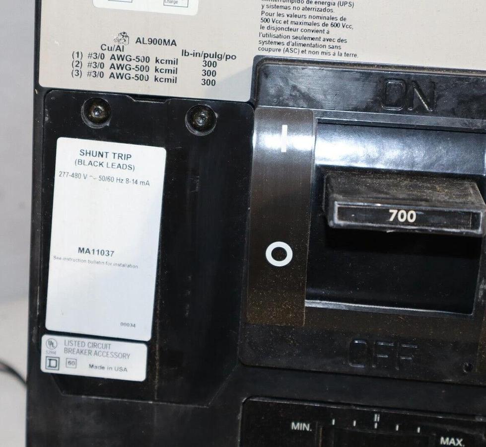 SQUARE D Circuit Breaker MHL3670035DC2351 700 Amp 700A Shunt Aux NOS cosmeticdmg