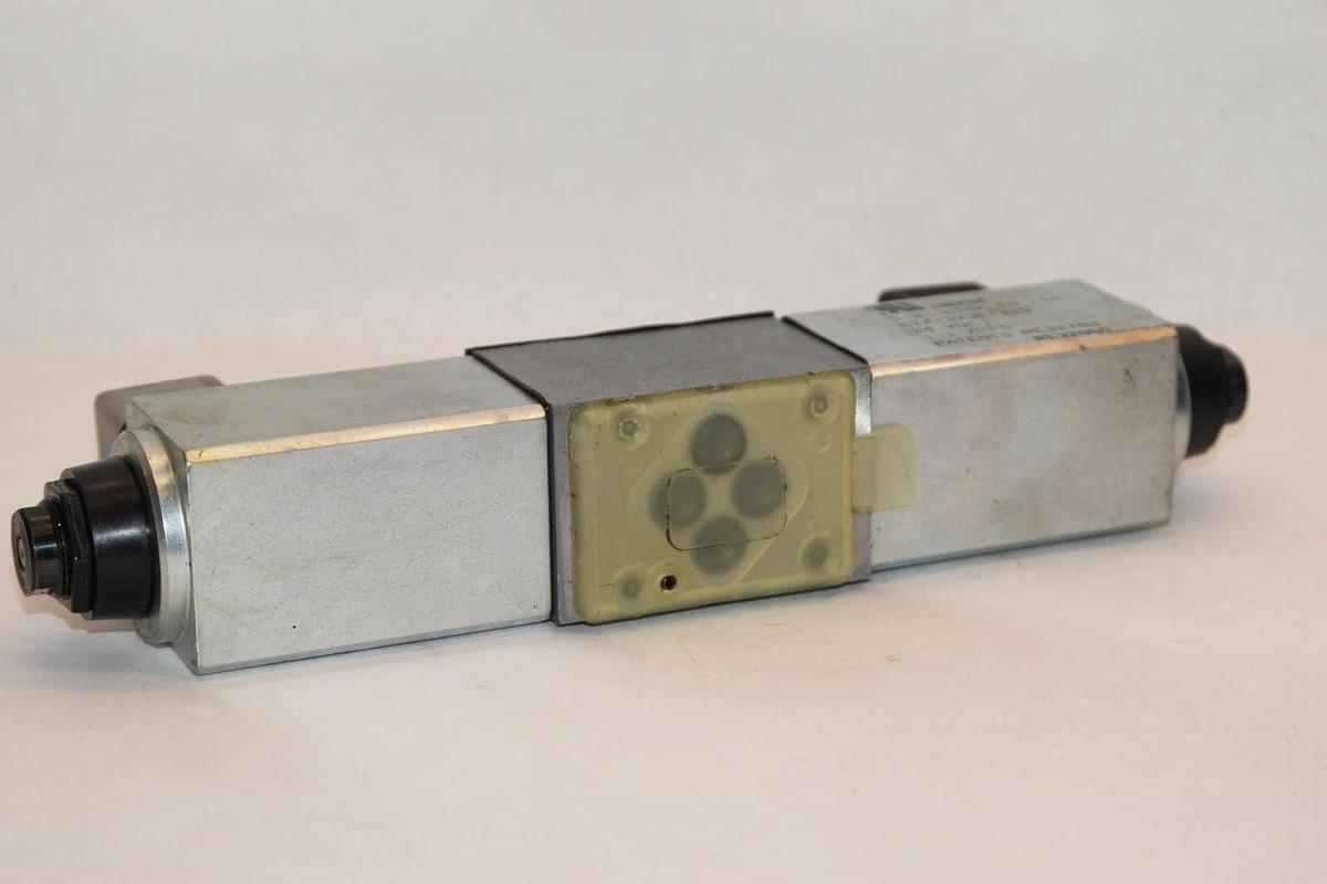 (NEW) CONTINENTAL HYDRAULICS ED03M-3F10-GD-24L-B Directional Control Valve