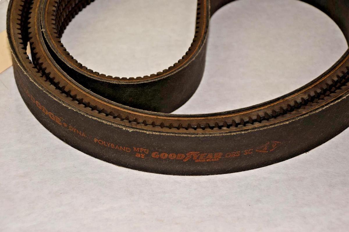 GOODYEAR DODGE Belt V-Belt Cogged 4/3V950 4-3V950 3V950/4 3V950 (New)