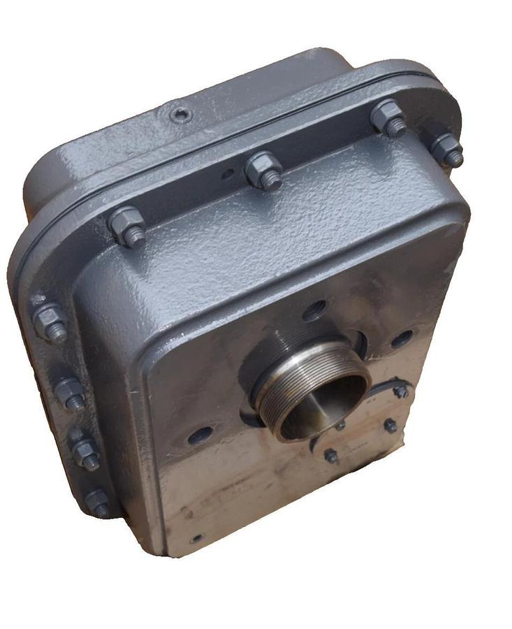 FALK Quadrive Enclosed Gear Drive Gearbox 4207J25 4207J 25 4207J-25 24.99:1 NOS