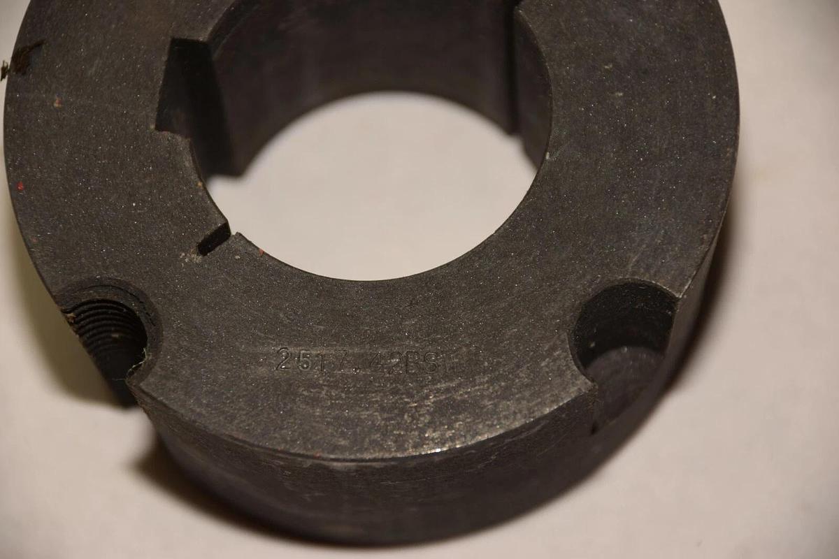 AMETRIC 2517.42BSW 251742BSW TAPERED LOCK BUSHING NEW