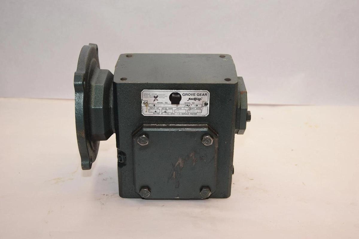 (NEW) GROVE BM0220-2 15:1 Ratio 56C Frame 1.561Hp 1" Rod Gearbox Speed Reducer