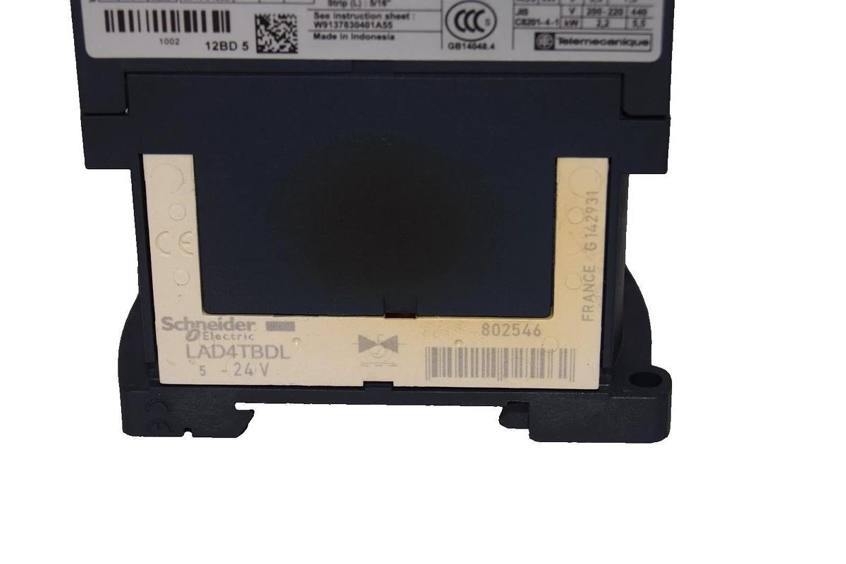 Used SCHNEIDER ELECTIRC LAD4TBDL , LC1 D12 , LC1D12 25A 24Vdc Contactor