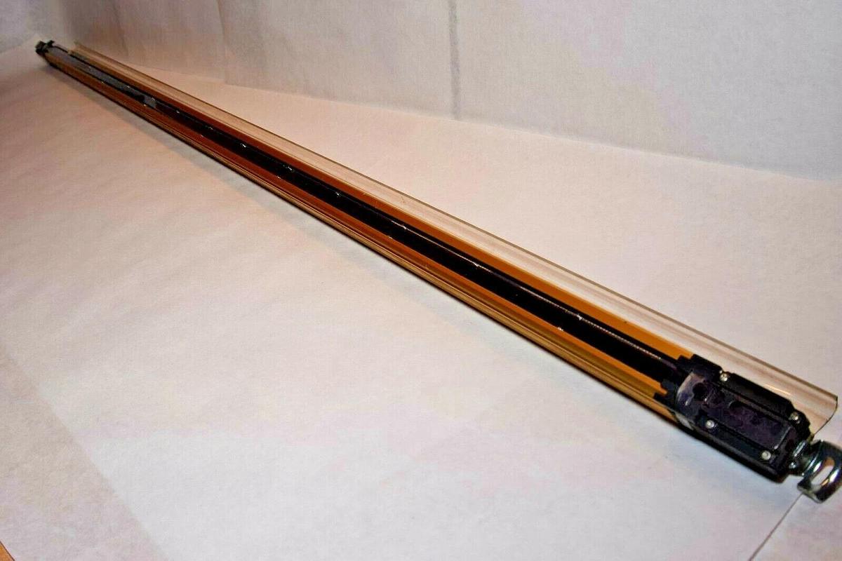 Used SUNX SF4B-H64-01 E V2 Emitter Safety light curtain Matsushita Electric PANSONIC