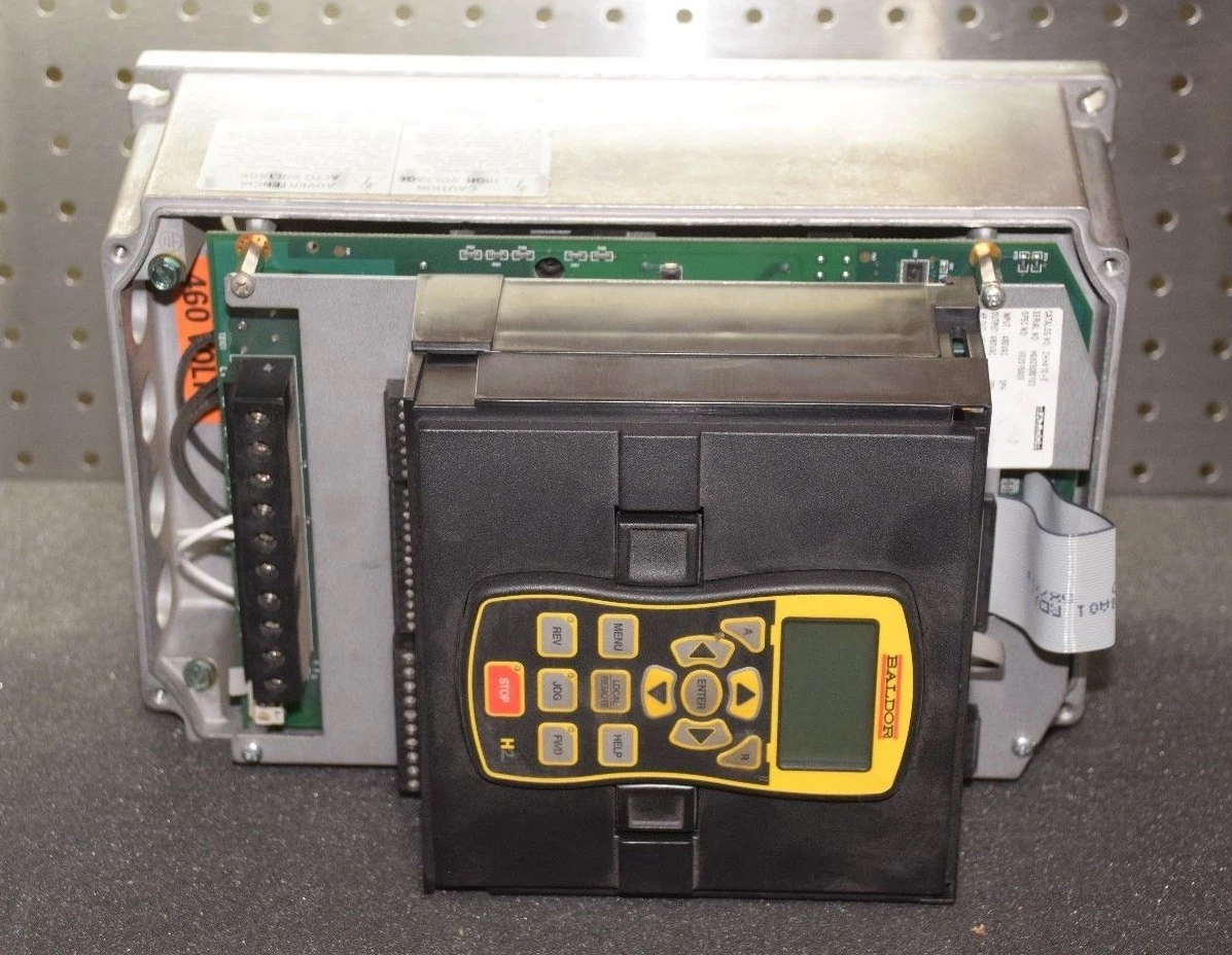 Used BALDOR 10hp Vector Drive ZHH410-E 3PH 480V H2 10 HP VE2016A00