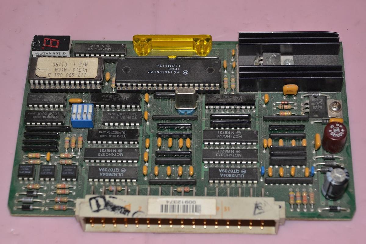 Used SCHLAFHORST ELECTRONICS 117-650 235-E_A 117650235EA PC BOARD