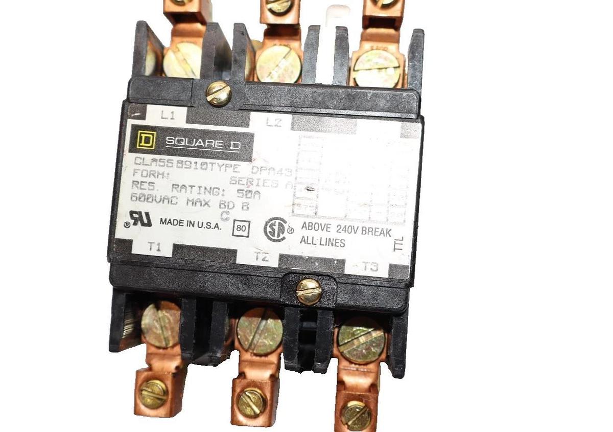 Used Square D Contactor 8910 DPA43 8910-DPA43 8910DPA43 Ser A 50A 208/240/220v coil