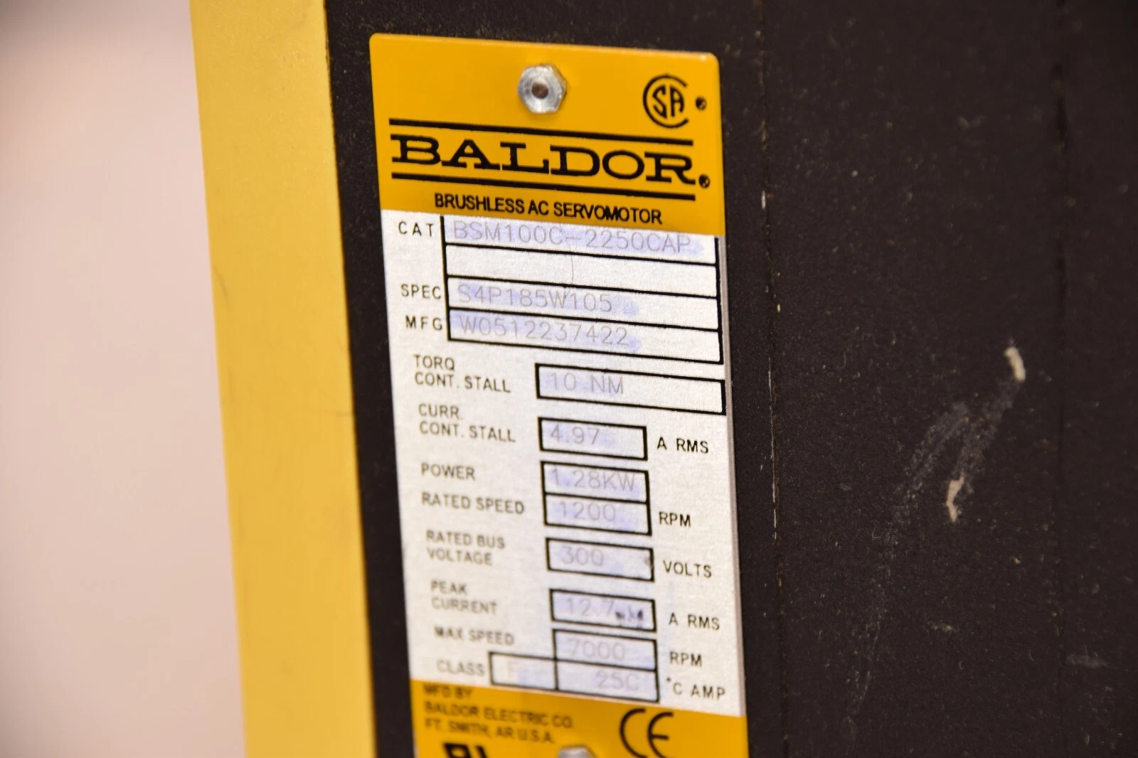 Used Baldor Brushless Servo Motor BSM100C-2250CAP S4P185W105 W0512237422 10nm 1.28kw