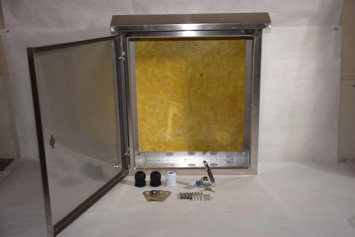 (NEW) GERSIK 304 Outdoor Stainless Electrical Box Enclosure, IP67 Waterproof