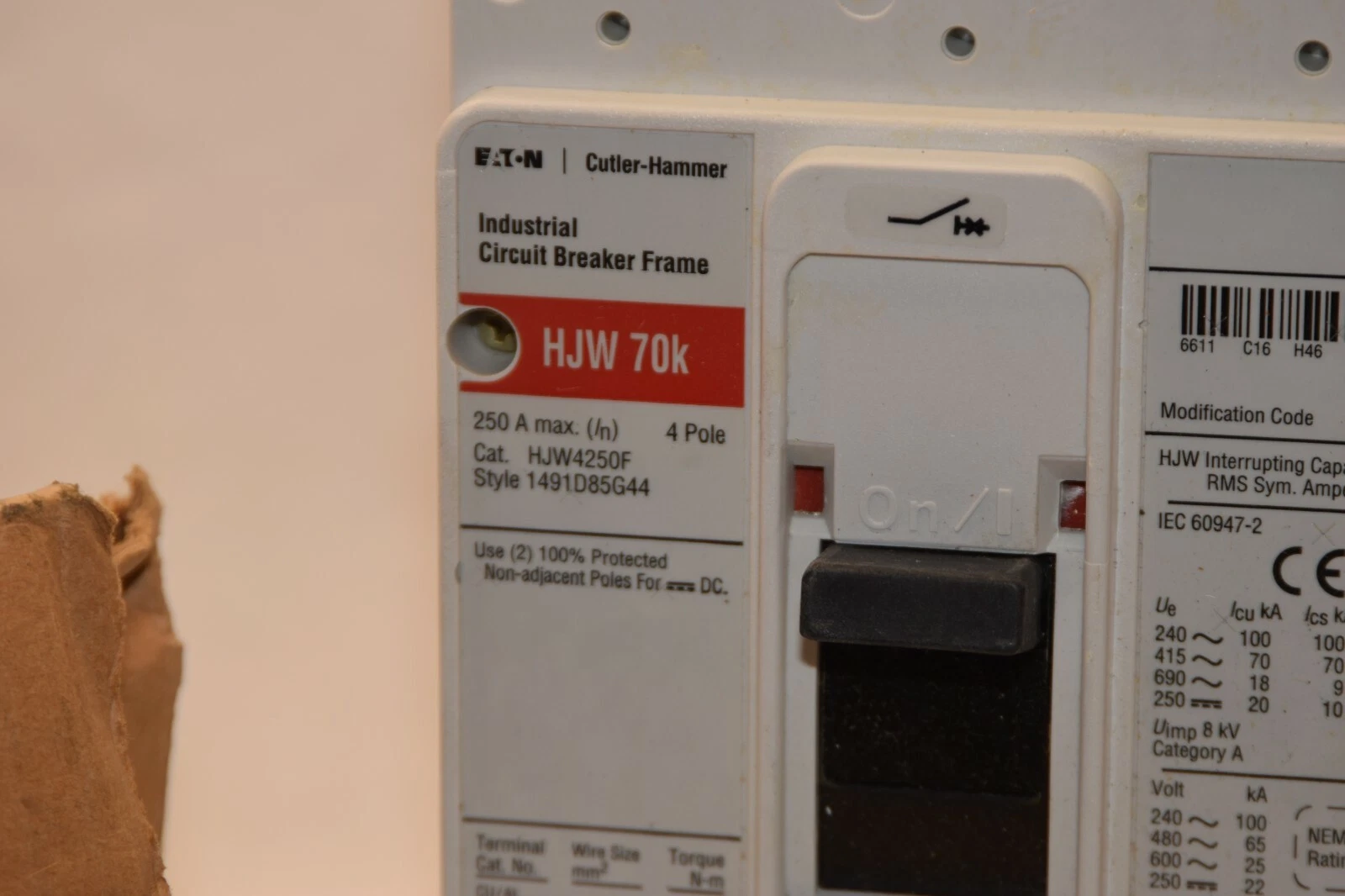 EATON CUTLER HAMMER HJW4160V HJW4250F HJW70K 4P 160A Amp Circuit Breaker (NEW)