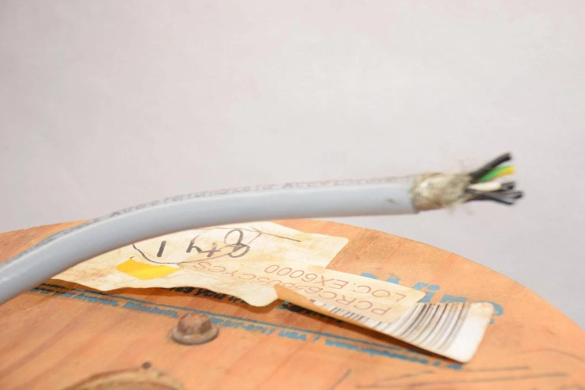 (NEW) ALPHA WIRE 65605CY Xtra-Guard Flex 100' Reel