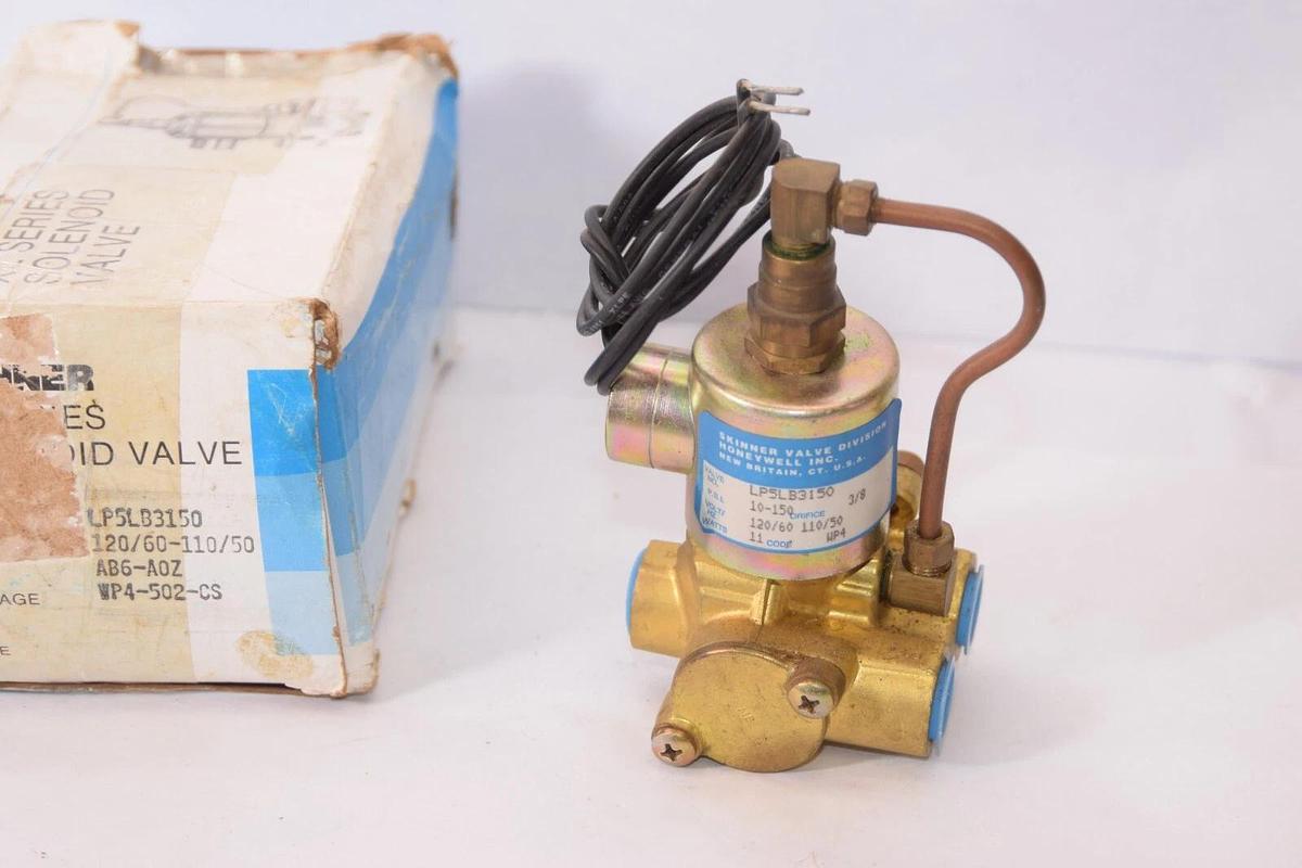 (NEW) HONEYWELL / SKINNER LP5LB3150 Solenoid Valve 3-Way 120V 10-150 PSI 3/8"