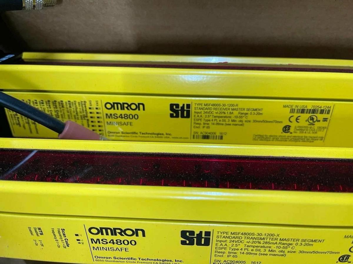 OMRON MSF4800S-30-1200-15X-15R MSF4800S30120015X Safety Light Curtain set (NEW)