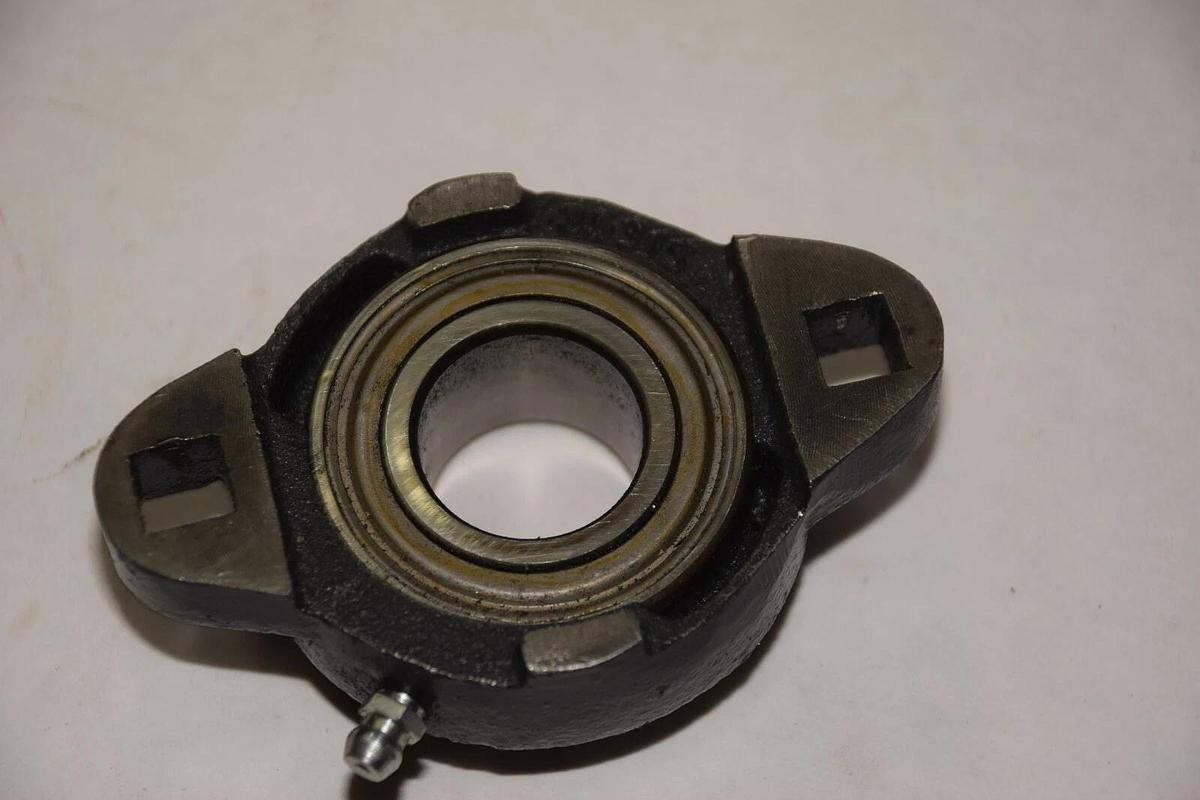 HUB CITY B250X1 1" BORE FLANGED BEARING NEW