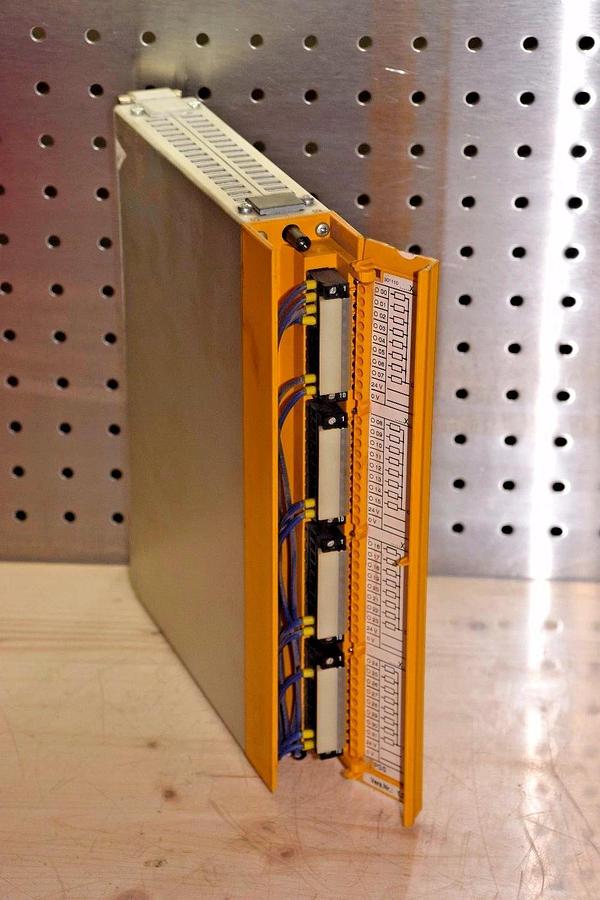 Used PILZ PSS DO 301110 100119 1.3 30111010011913 3011101001191.3 OUTPUT MODULE