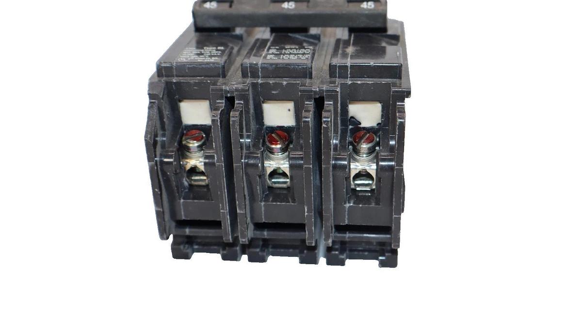 Used Siemens 45A Circuit Breaker ITE 3Pole 45 Amp BL B345