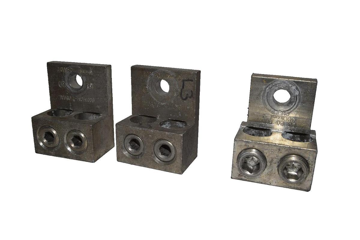 Used Panduit LAM2A 600V One-Hole Two Barrel Mechanical Lug Connector (Lot of 3)