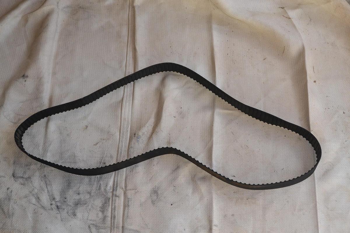 Goodyear 850H200  Timing Belt NEW  850 H 200 2" wide