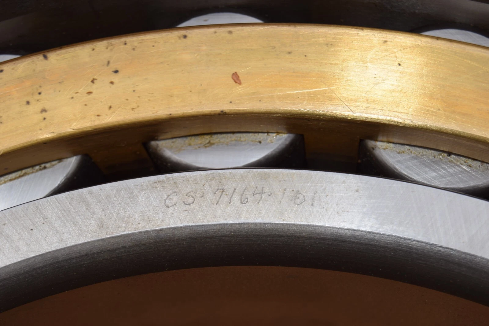 Rollway USA Bearing CS-7164-101 CS7164101 CS.7164.101 OD approx 21" ID 13" NEW
