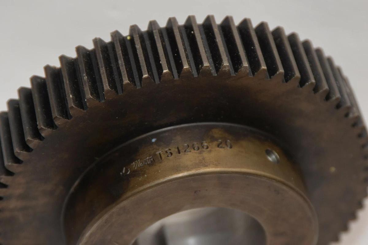 (NEW) MARTIN TS1266 20 2" Bore 20 Teeth Sprocket