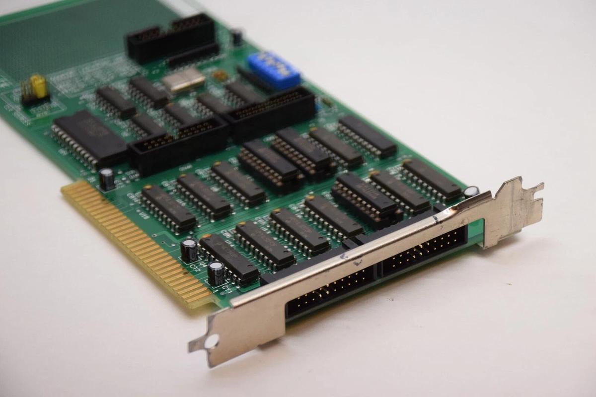 Used ADVANTECH PCL-720 Rev C 402-2 Digital I/O & Counter Circuit Board Card