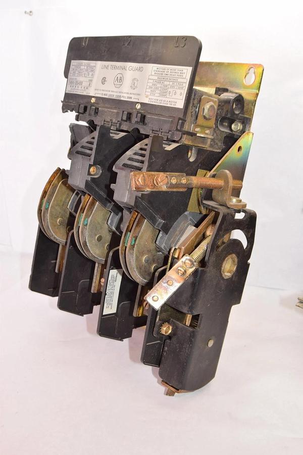 Used ALLEN BRADLEY 1494V-DS400 Series A 400A 600V Disconnect Switch *As-is*