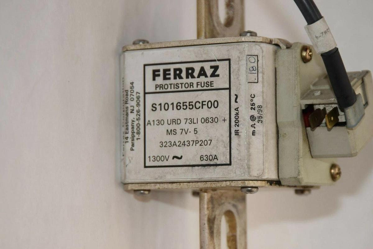 Used FERRAZ SHAWMUT S101655CF00 1300V 630A Protistor Fuse