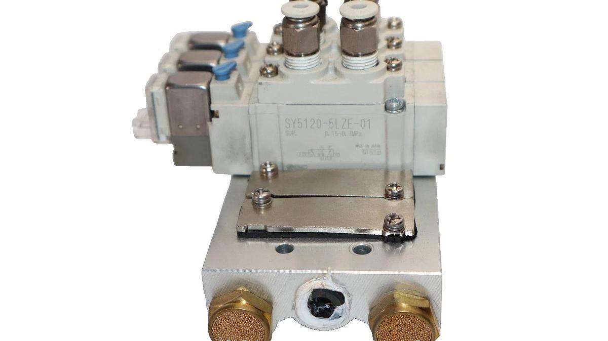 Used SMC Valve Block with (3) SY5120-5LZE-01 Solenoid Valve