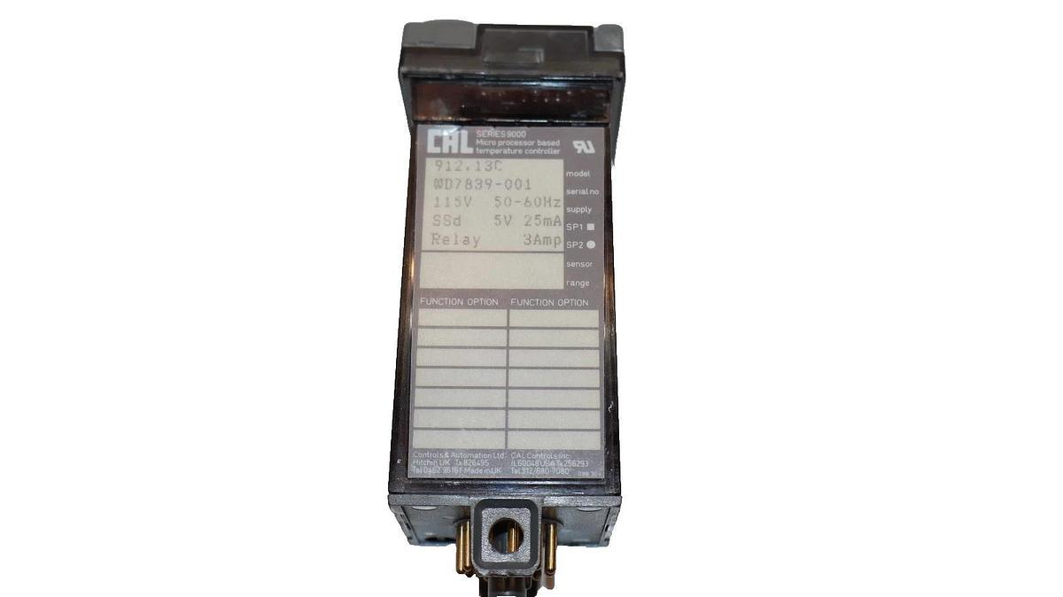 Used CAL 912.13C , WD7839-001 , 115V 3Amp Series 9000 Temperature Controller