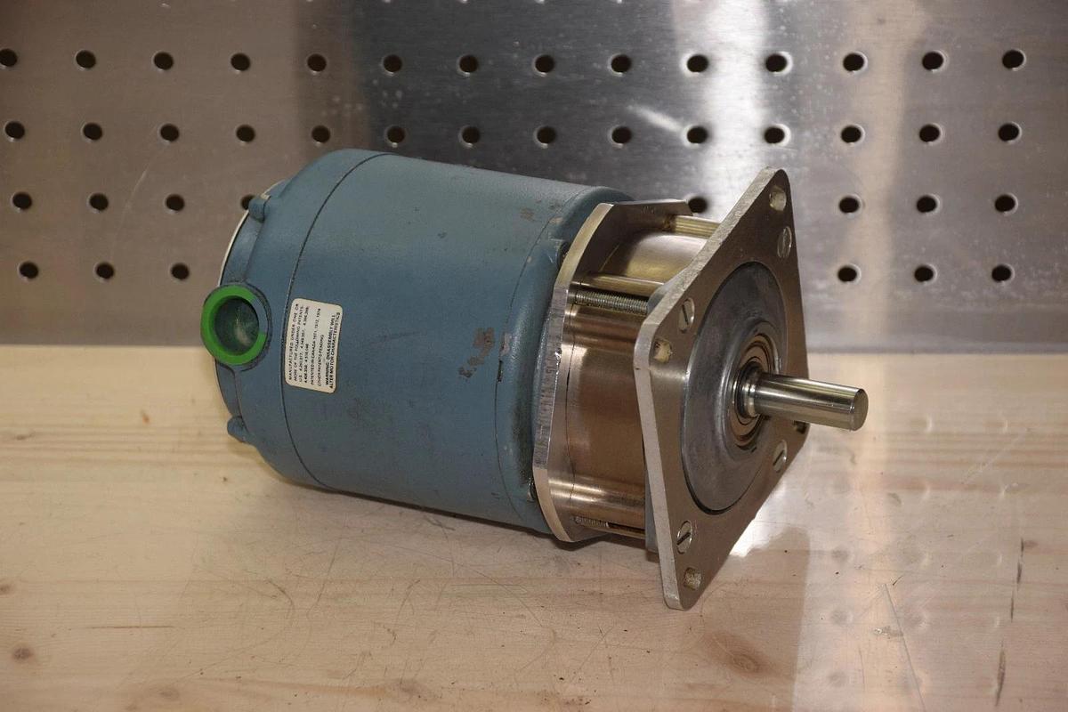 SUPERIOR ELECTRIC SLO-SYN SS150-BG4 SS150BG4 120V NEW NOS