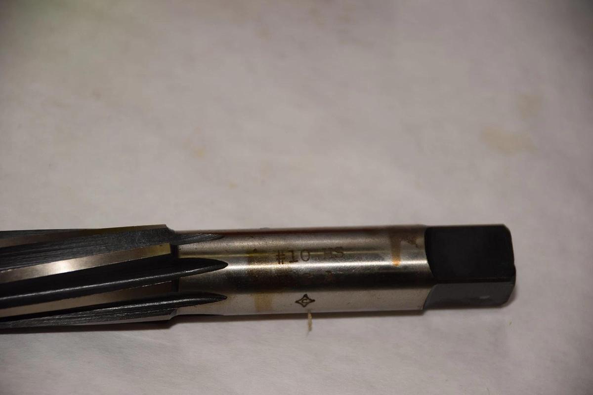 CLEVELAND 659 #10 HIGH SPEED STEEL HAND REAMER NEW