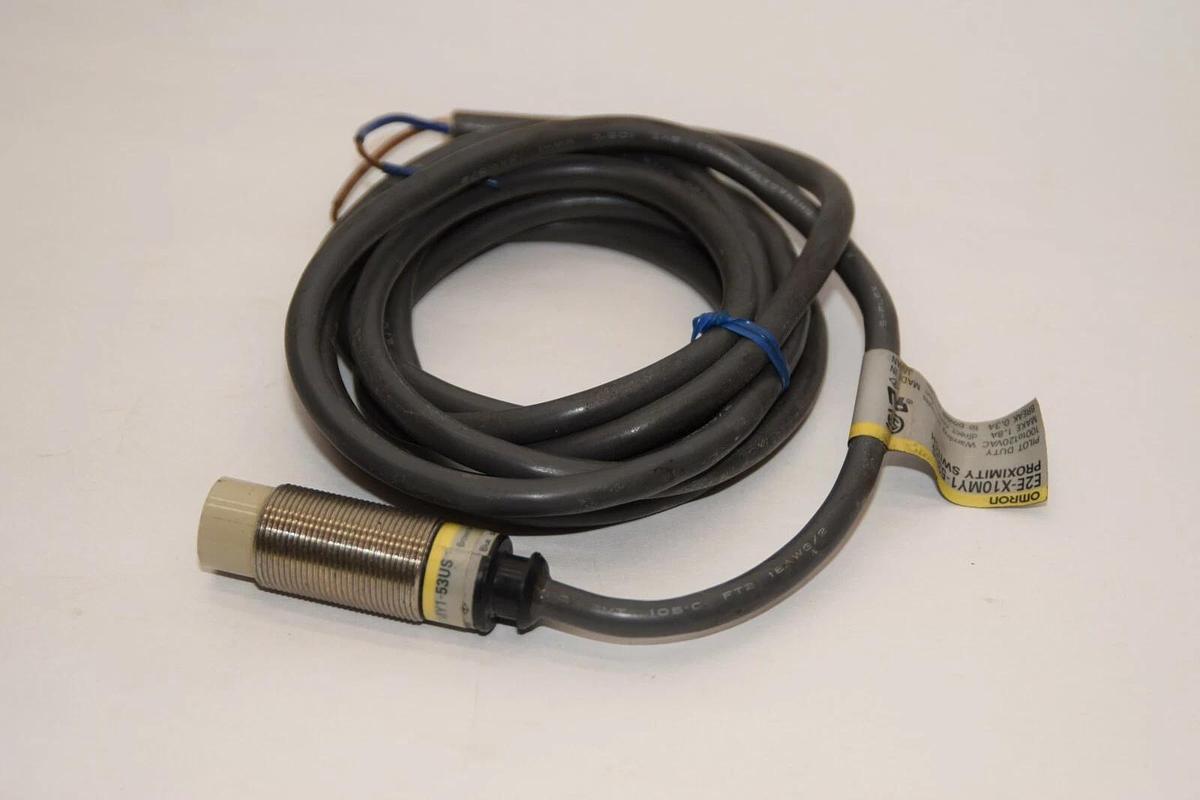 (NEW) OMRON E2E-X10MY1-53US 100-120Vac 1.8A 0.3A Proximity Switch