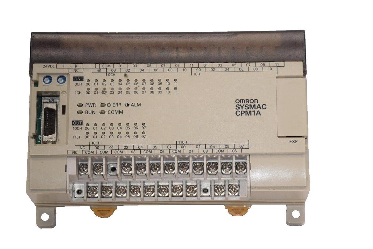 Used OMRON CPM1A-40CDR-D 24V 20W Programmable Controller *No Door/Cover*